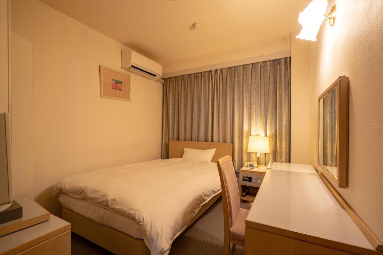 Kitsuregawa Country Club & Bihada Onsen Hotel Kitsuregawa Sakuyama ภายนอก รูปภาพ
